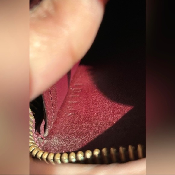 ♥️Authentic Louis Vuitton Vernis Zippy Long Wallet, converted into cross body - Picture 10 of 11